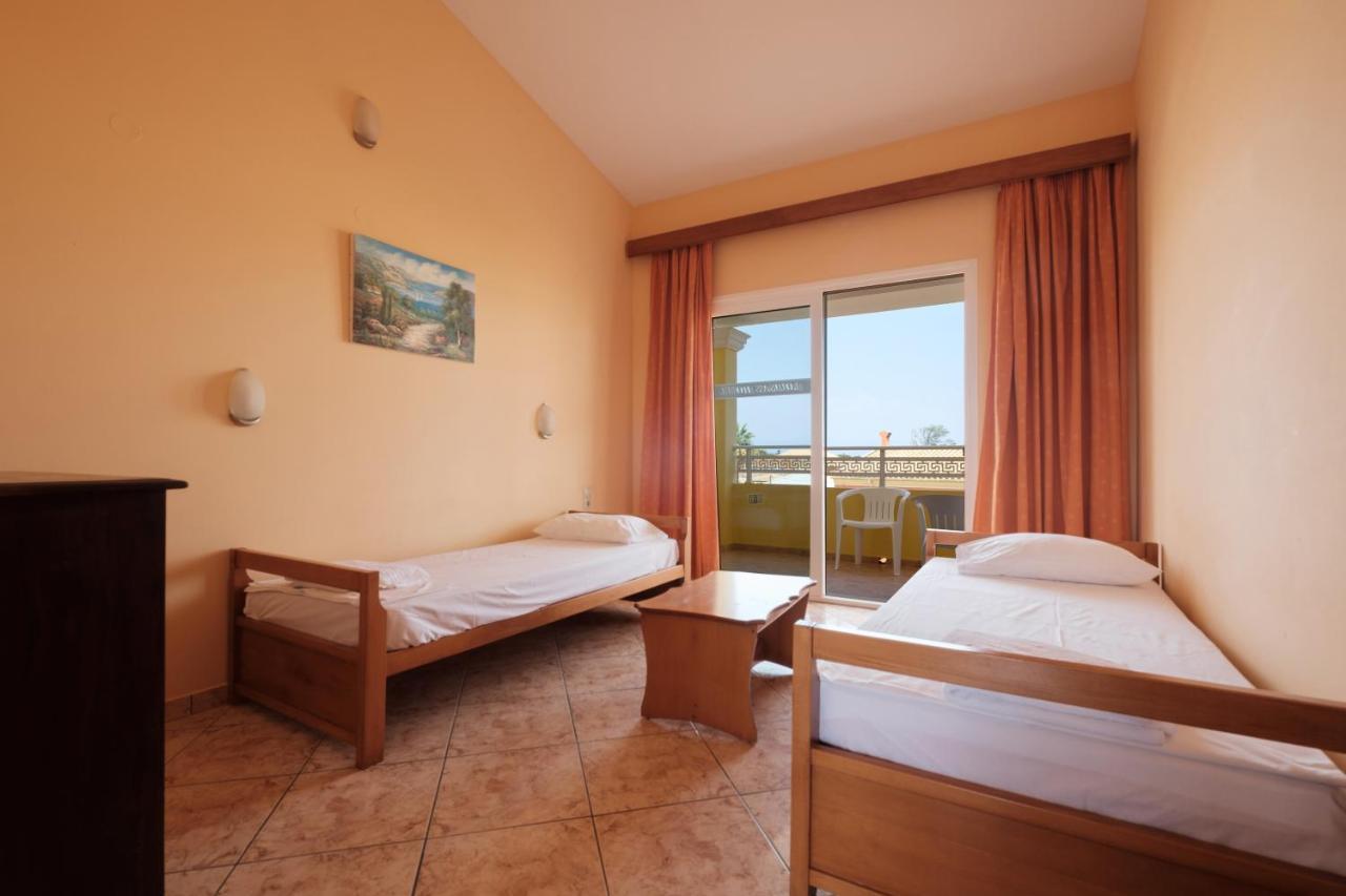 Luisa Hotel Sidari  Luaran gambar
