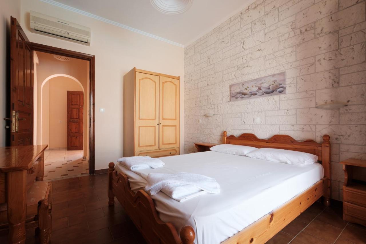 Luisa Hotel Sidari  Luaran gambar